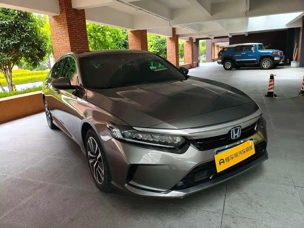 Honda Inspire — фото 4