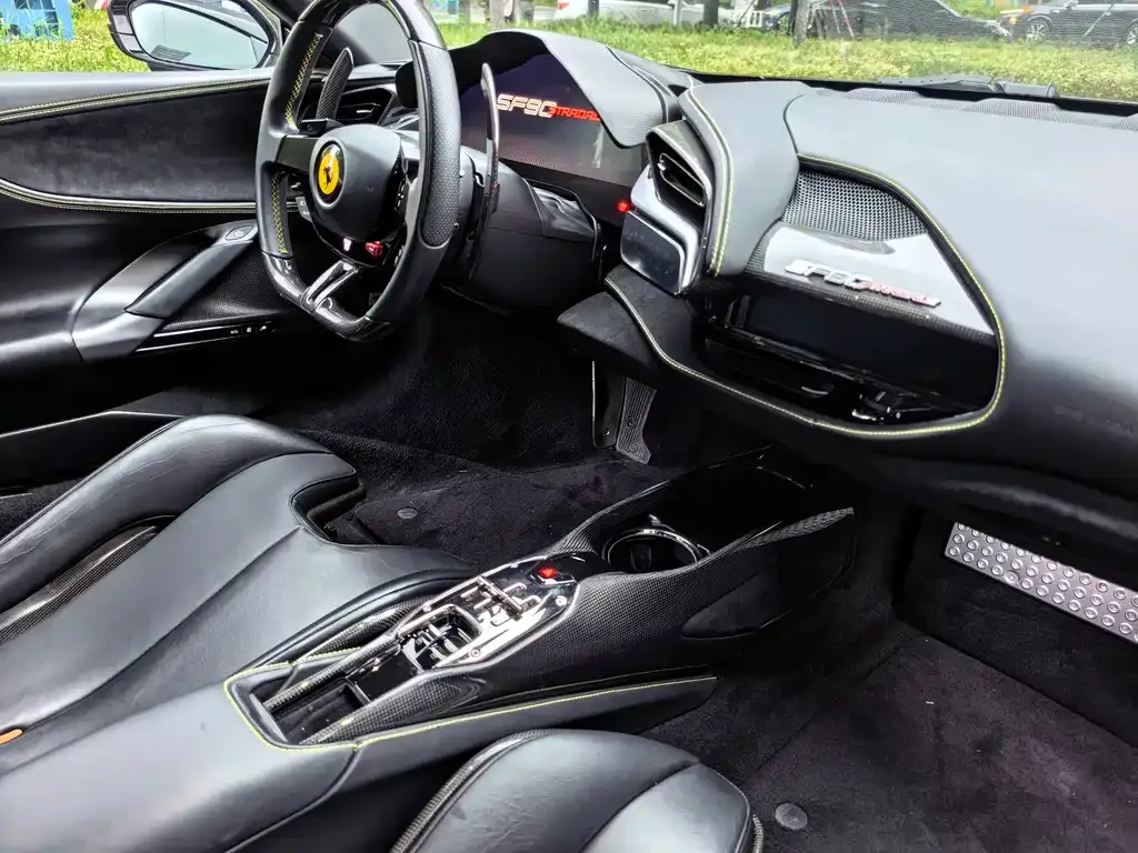 Ferrari SF90 — фото 5