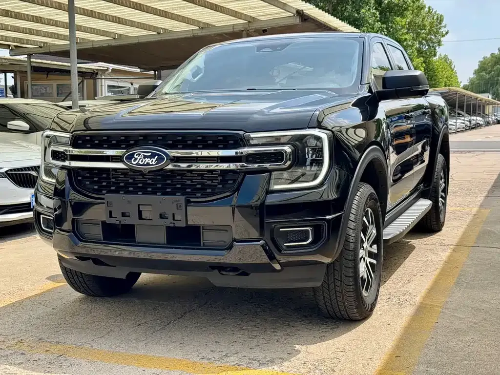 Ford Ranger — фото 1