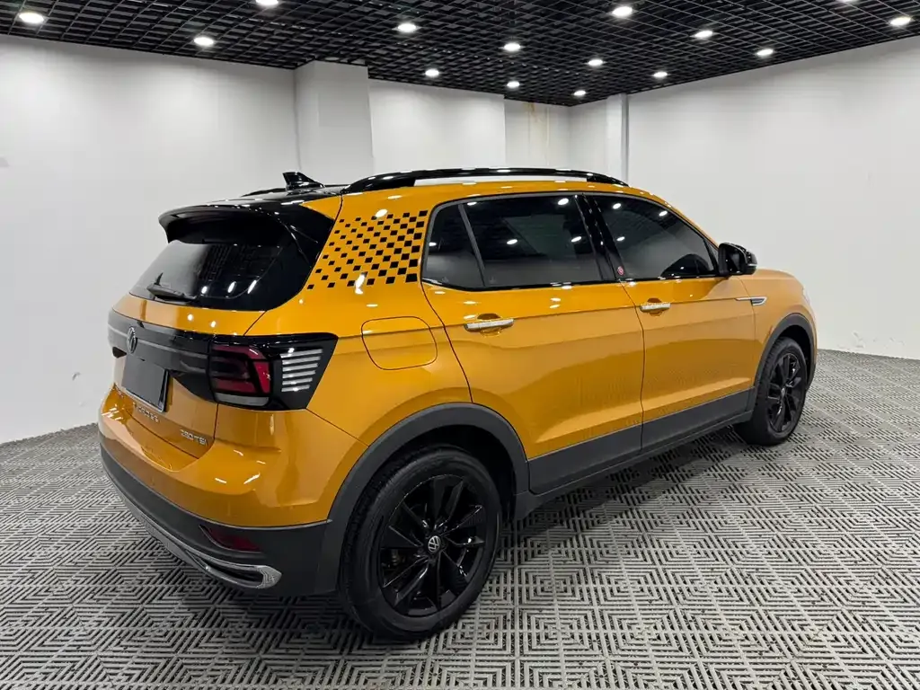 Volkswagen T-Cross — фото 5