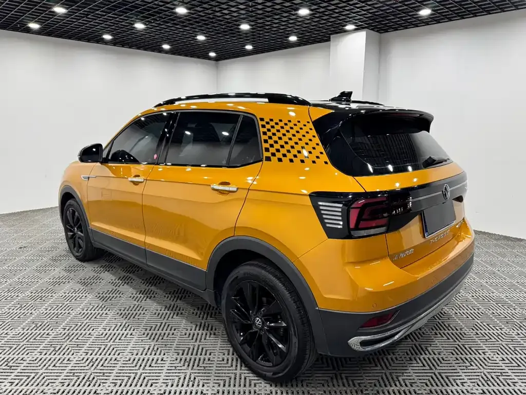 Volkswagen T-Cross — фото 6