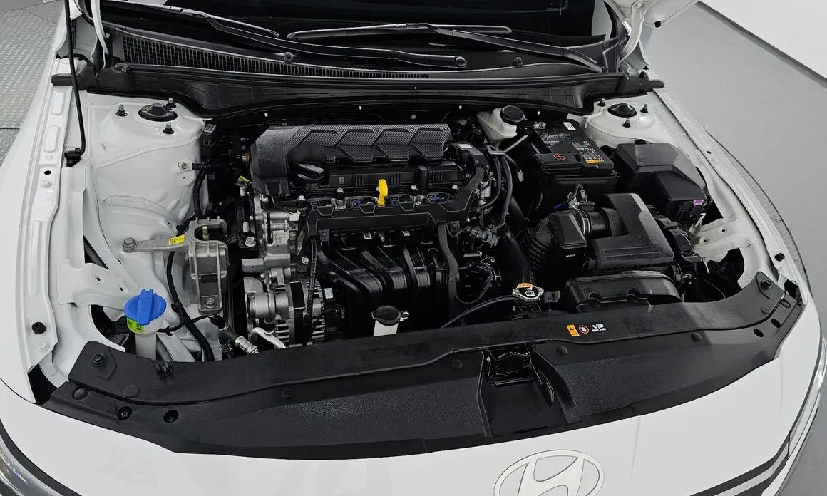 Hyundai AVANTE — фото 10