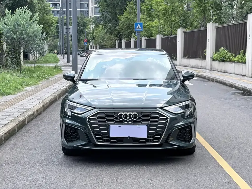 Audi A3 — фото 2