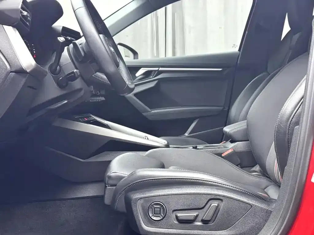 Audi A3 — фото 8