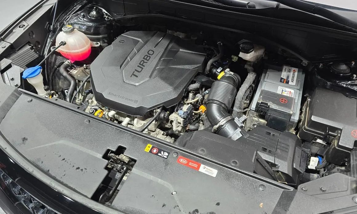 Kia Sorento — фото 10