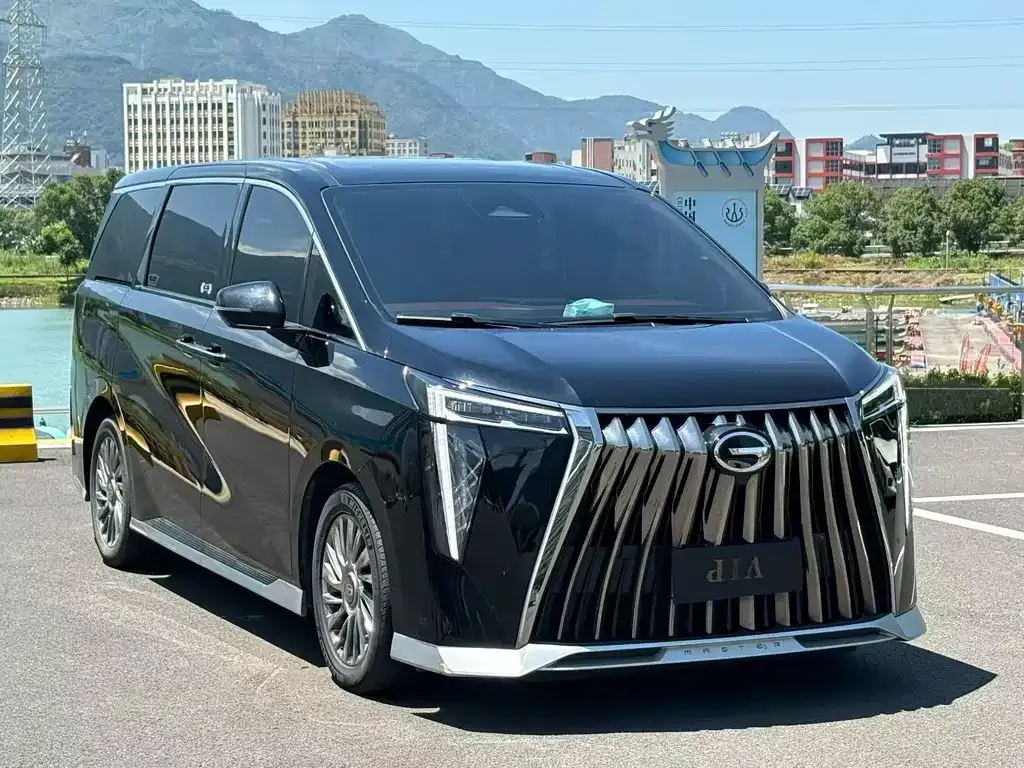 GAC Motor Trumpchi M8 — фото 4