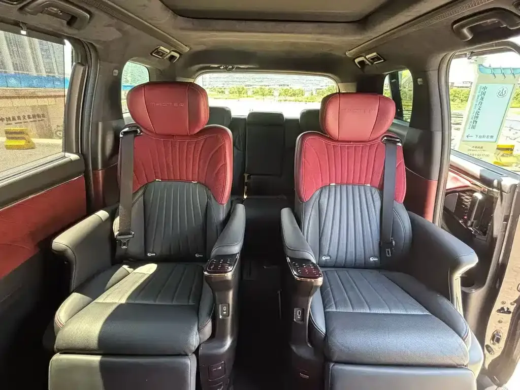 GAC Motor Trumpchi M8 — фото 6