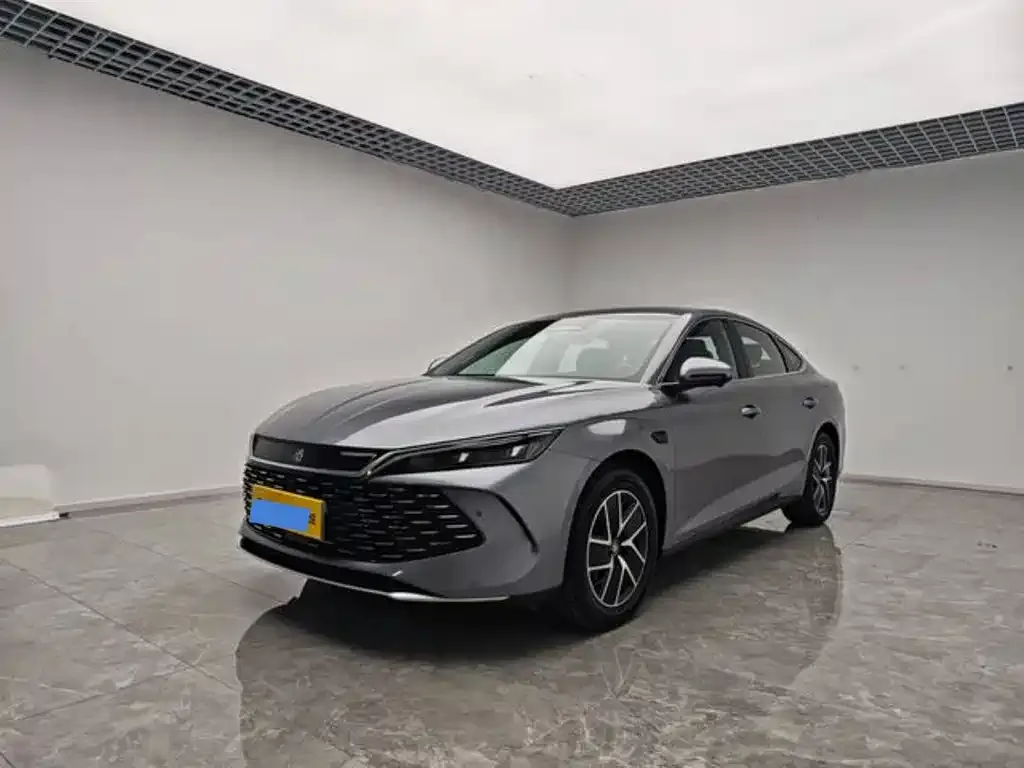 BYD Qin L — фото 1