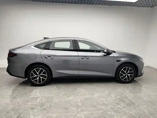 BYD Qin L — фото 10