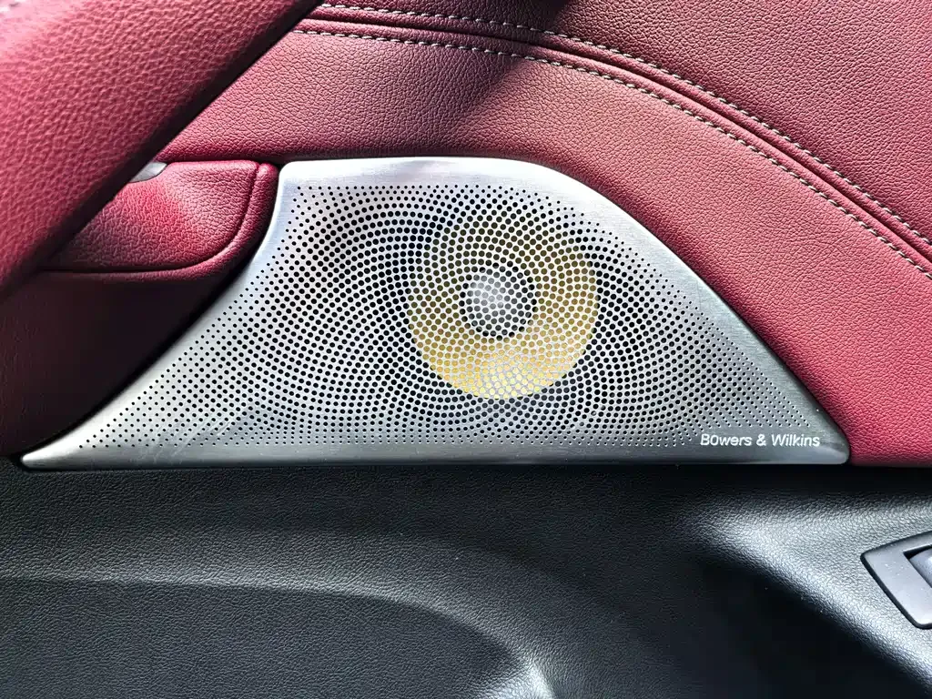 BMW 5 Series — фото 10