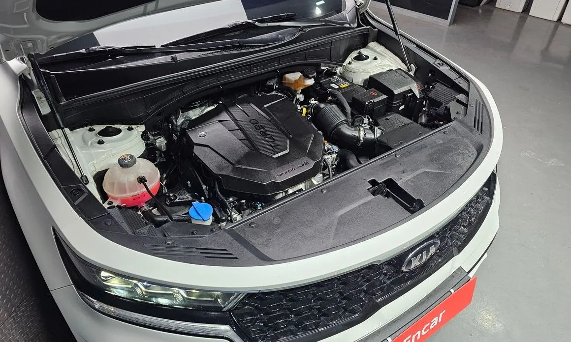 Kia Sorento — фото 10