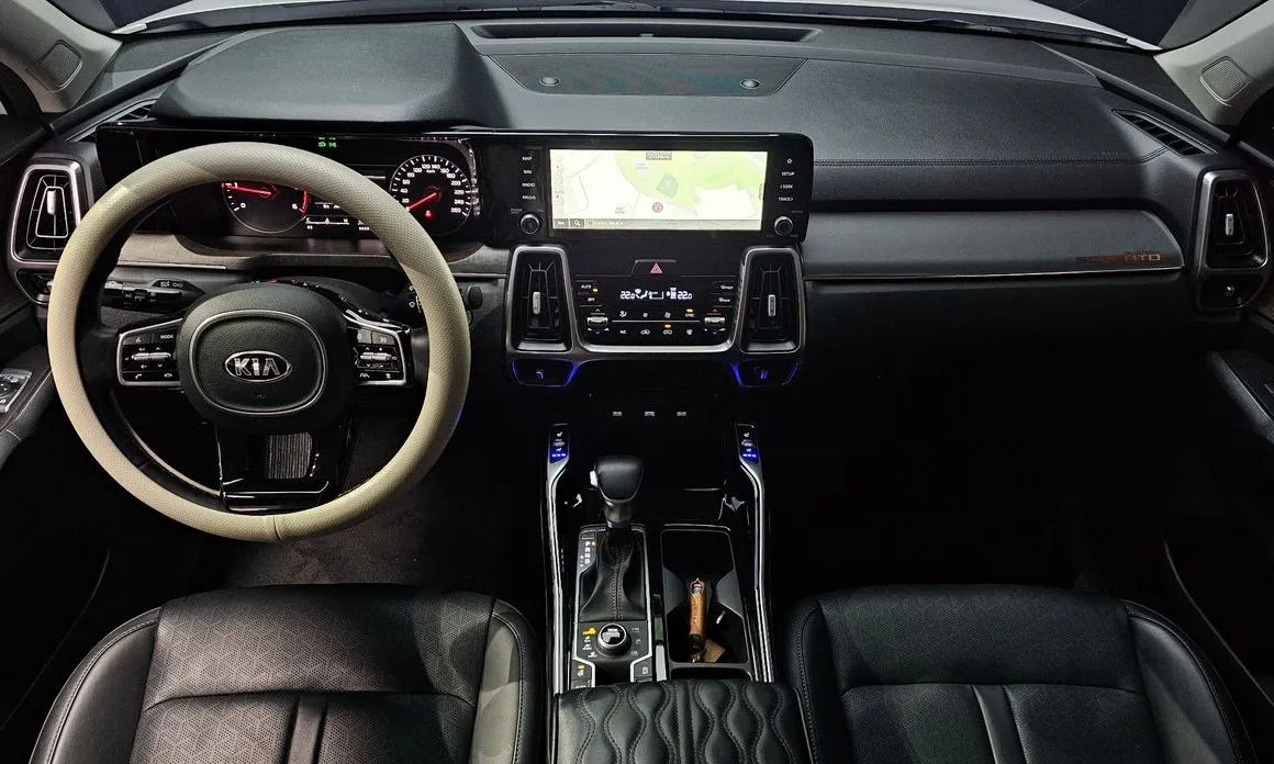 Kia Sorento — фото 6