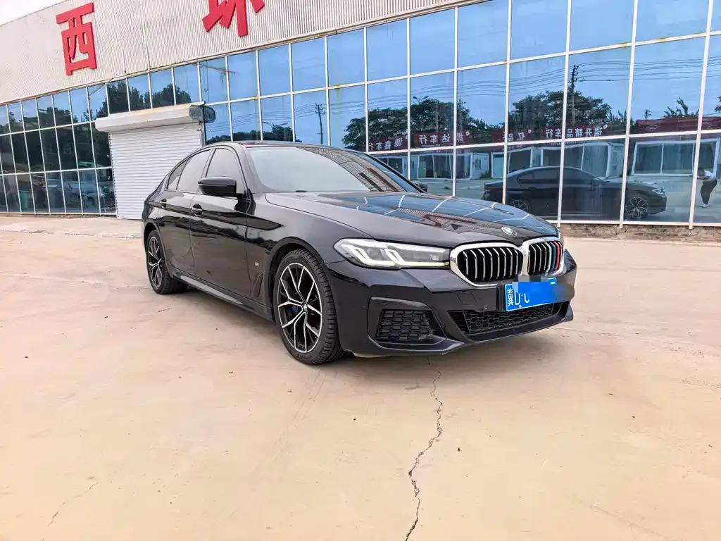 BMW 5 Series (Import) — фото 1