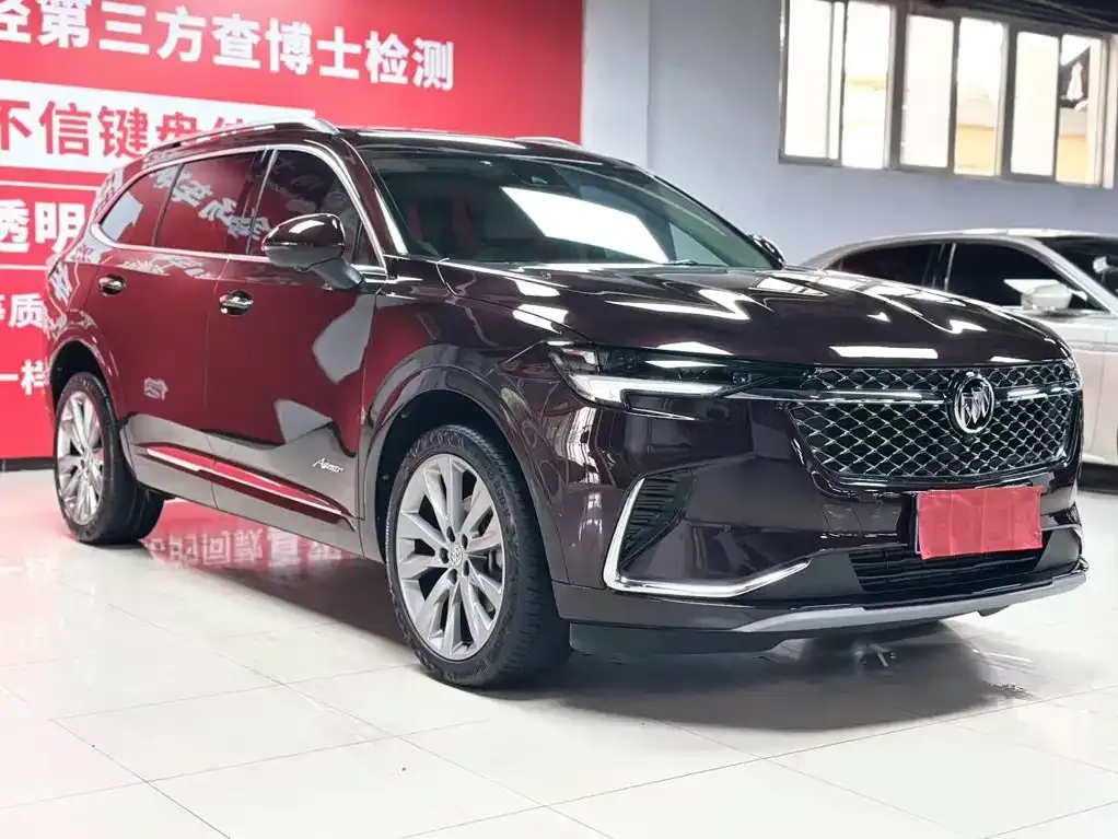 Buick Envision Plus — фото 2