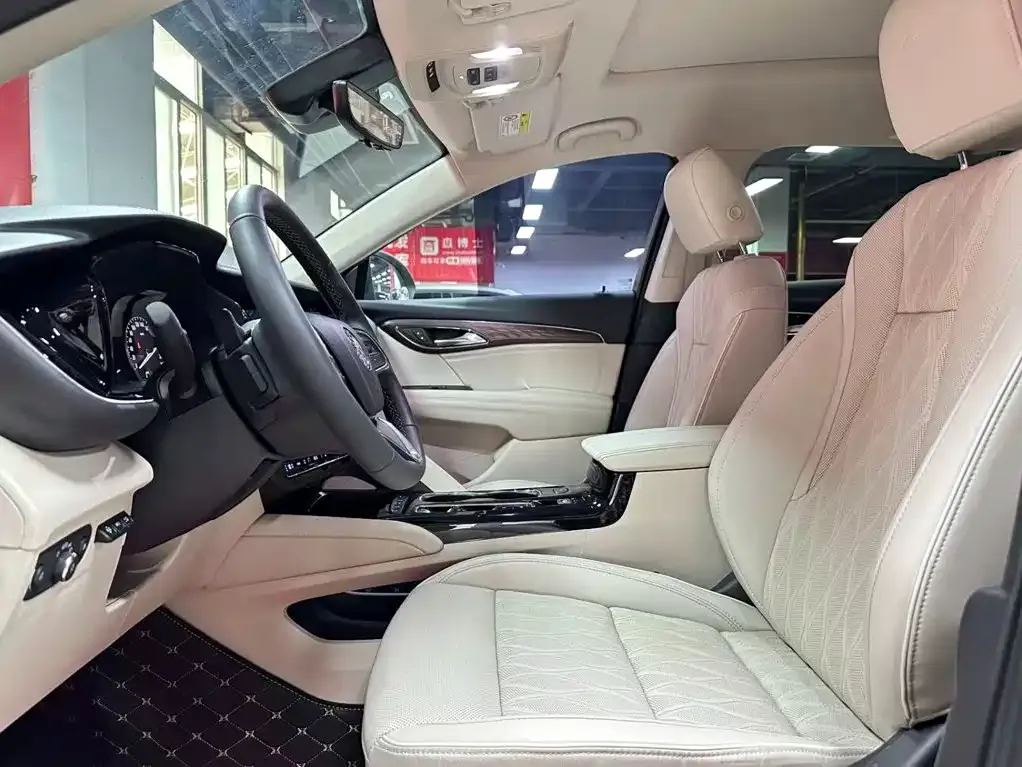 Buick Envision Plus — фото 8