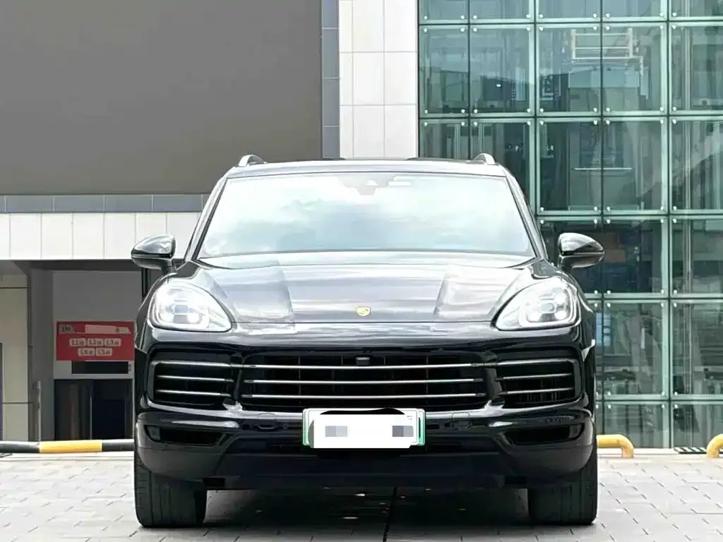 Porsche Cayenne Hybrid — фото 6
