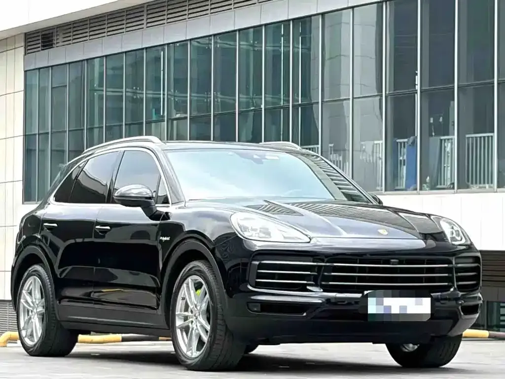 Porsche Cayenne Hybrid — фото 5