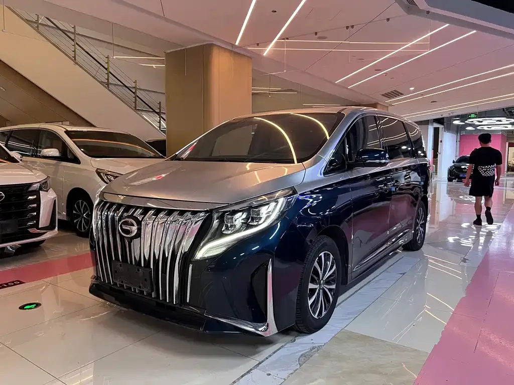 GAC Motor Trumpchi M8 — фото 1
