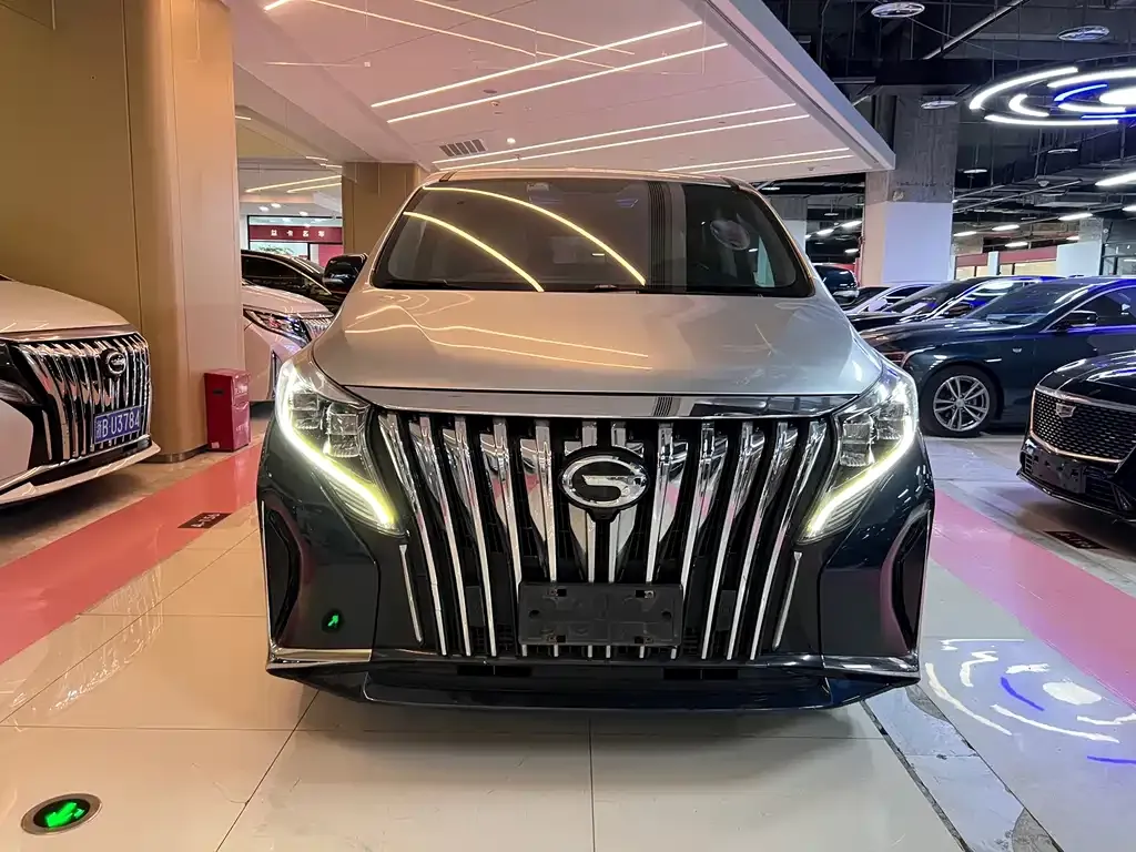 GAC Motor Trumpchi M8 — фото 7