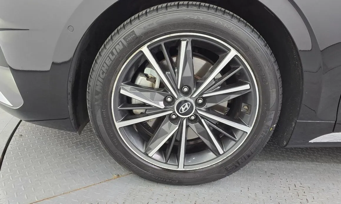 Hyundai Grandeur — фото 10