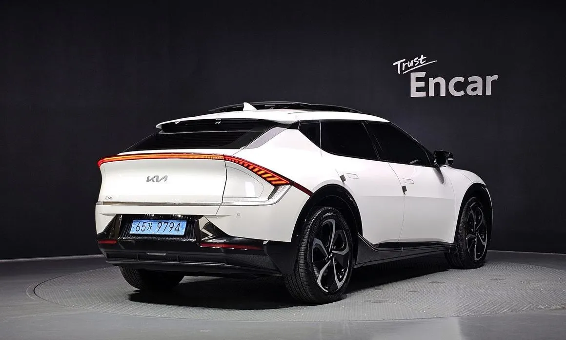 Kia EV6 — фото 3