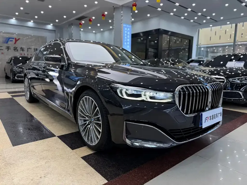 BMW 7 Series — фото 4