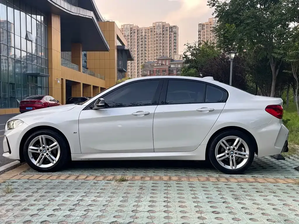 BMW 1 Series — фото 9