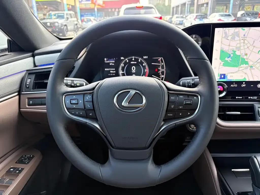 Lexus ES — фото 2