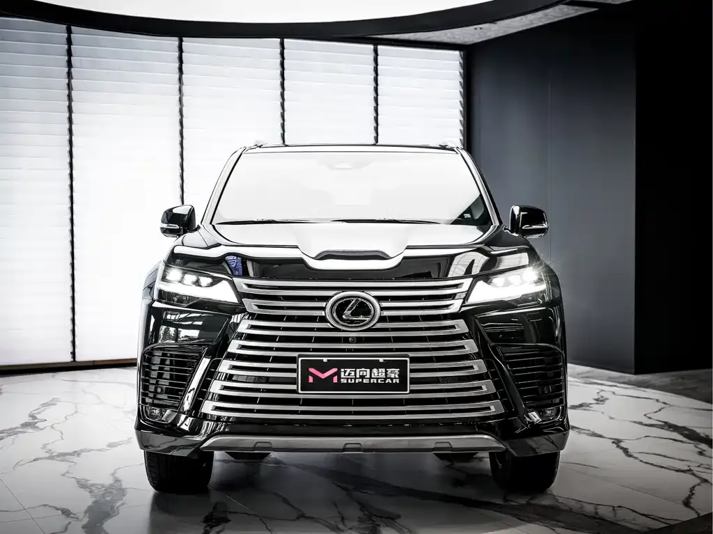 Lexus LX — фото 5