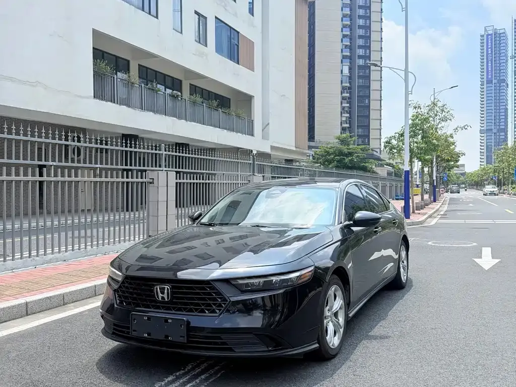 Honda Accord — фото 6