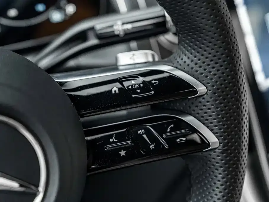 Mercedes-Benz GLC — фото 10