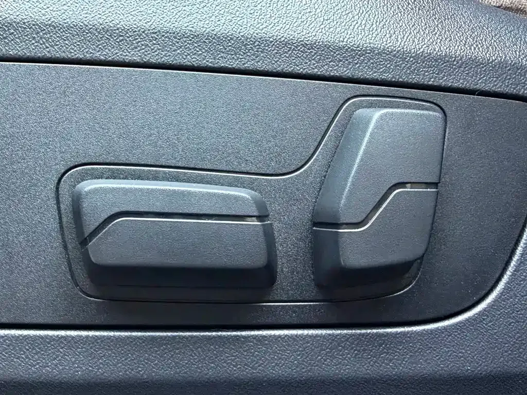 BMW X1 — фото 10