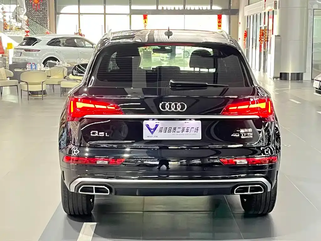 Audi Q5L — фото 3