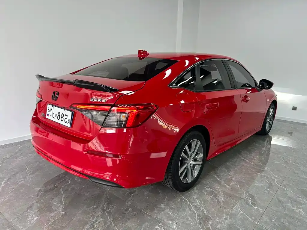 Honda Civic — фото 5