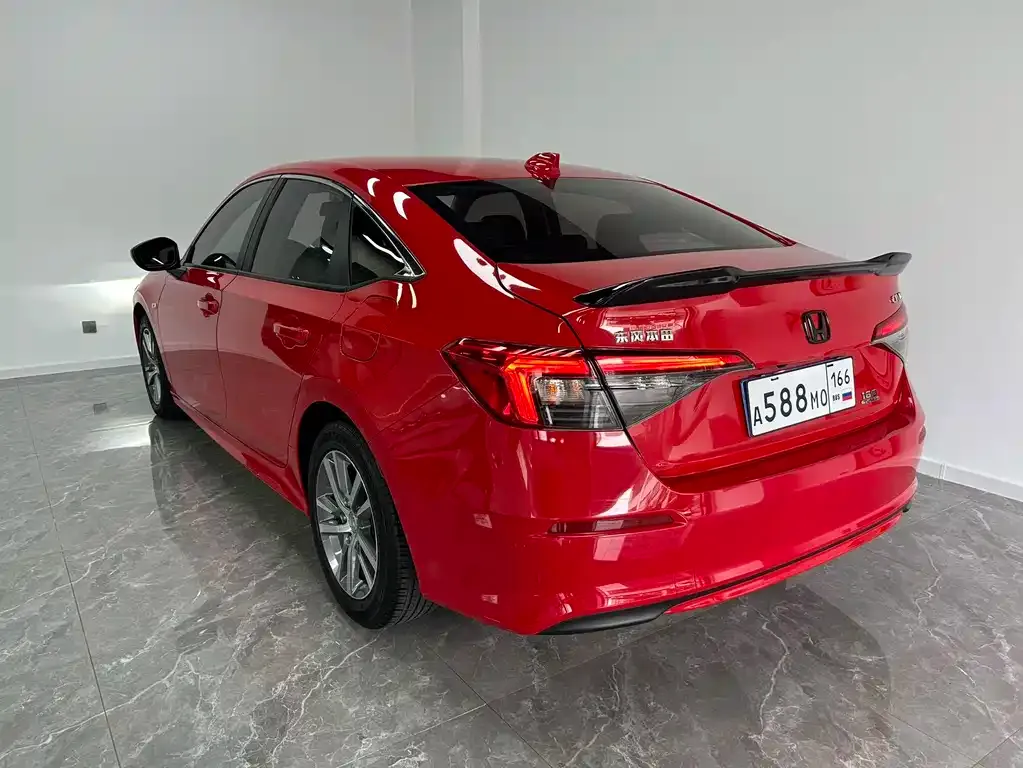 Honda Civic — фото 2