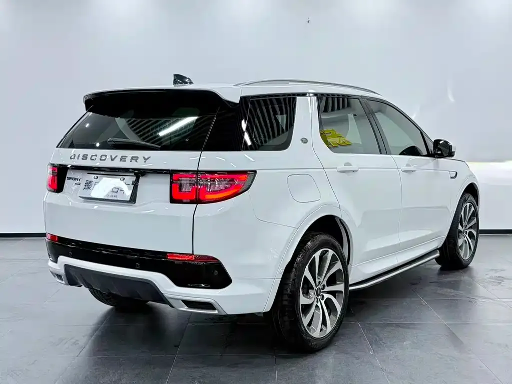 Land Rover Discovery Sport — фото 2