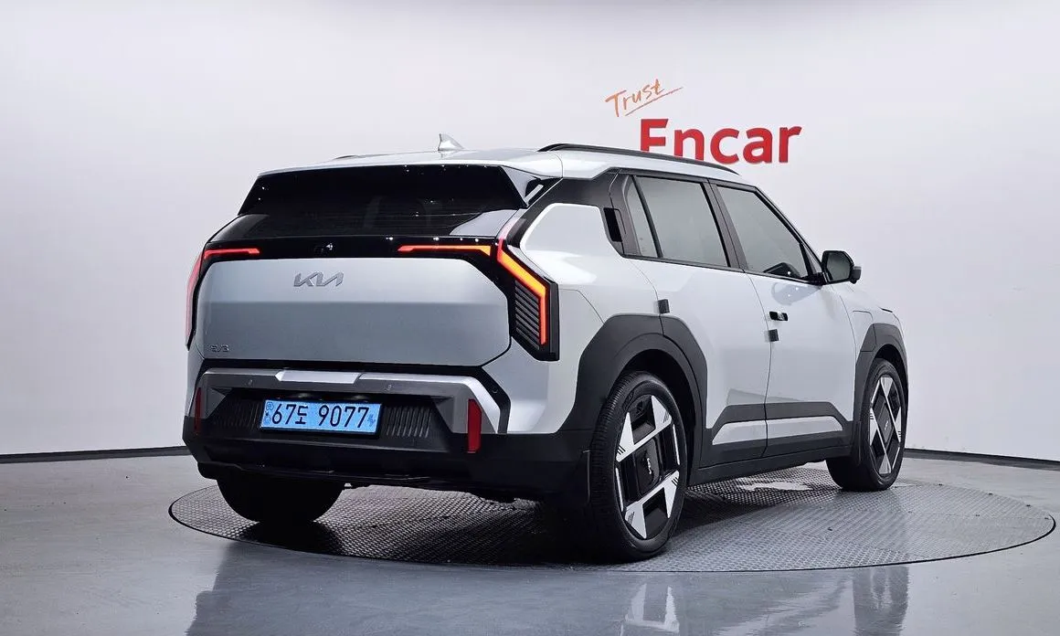Kia EV3 — фото 10