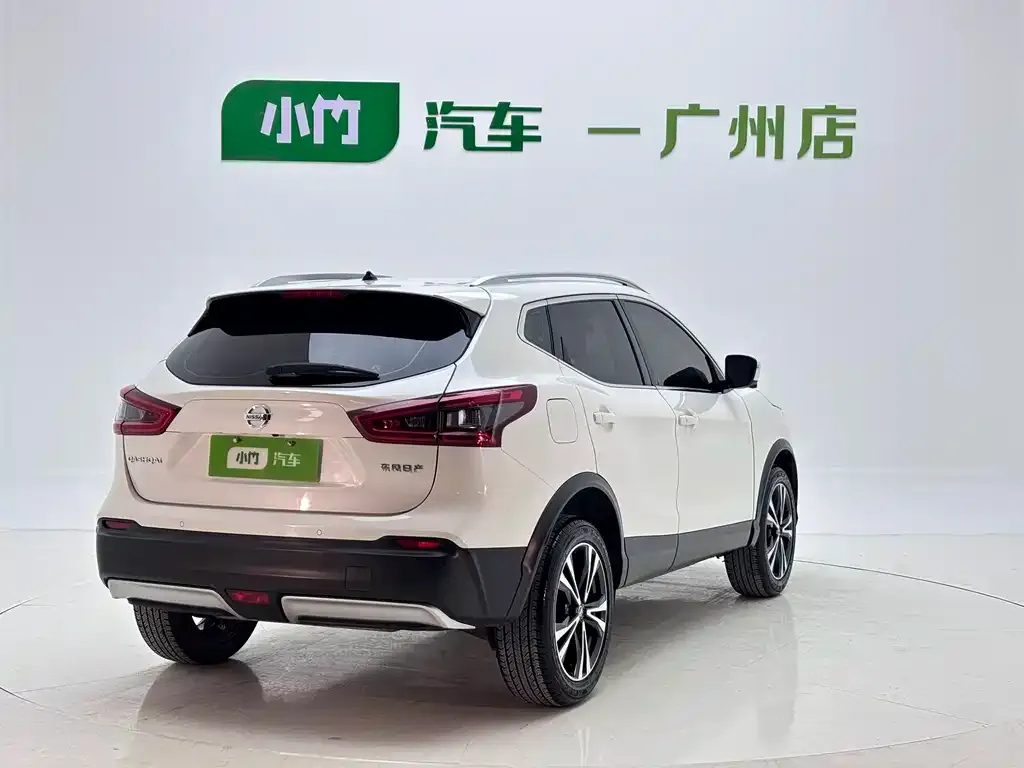 Nissan Qashqai — фото 5