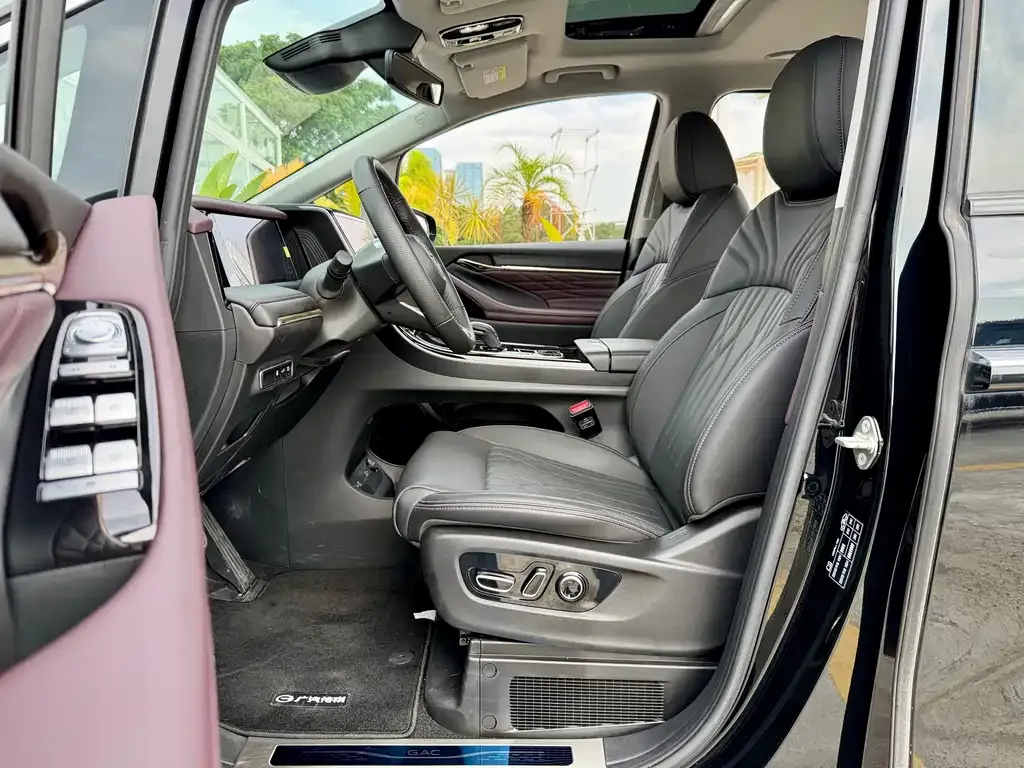 GAC Motor Trumpchi M8 — фото 3