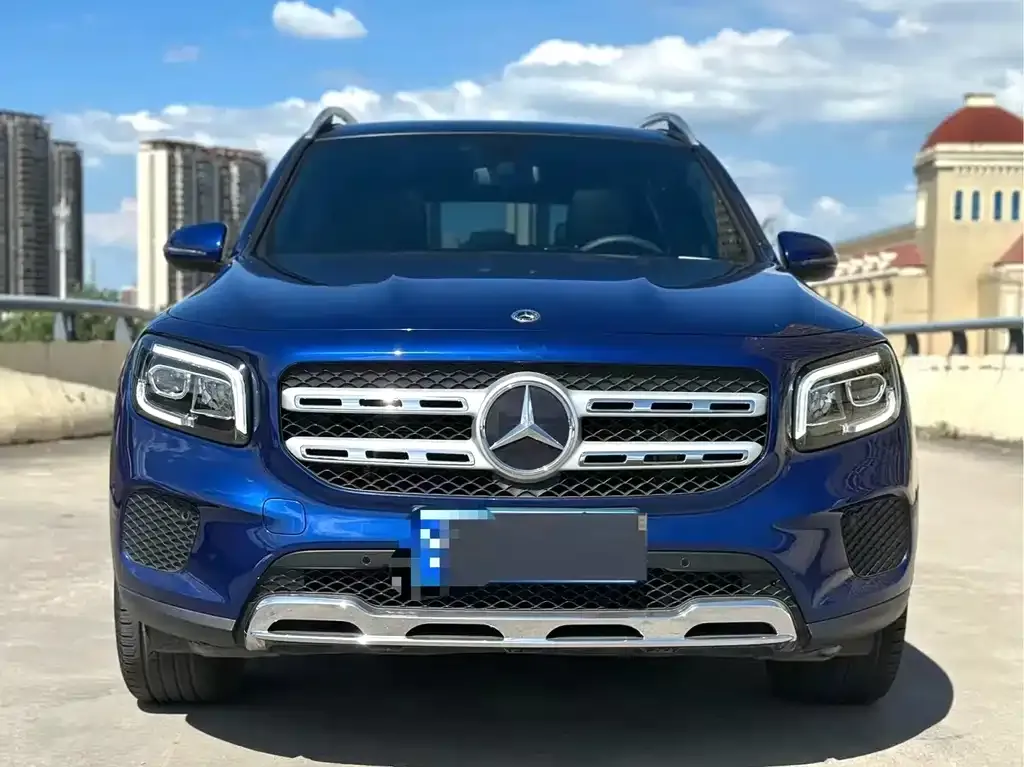Mercedes-Benz GLB — фото 3