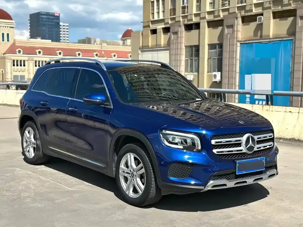 Mercedes-Benz GLB — фото 2