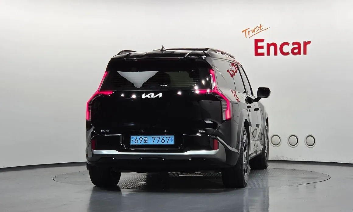 Kia EV9 — фото 4
