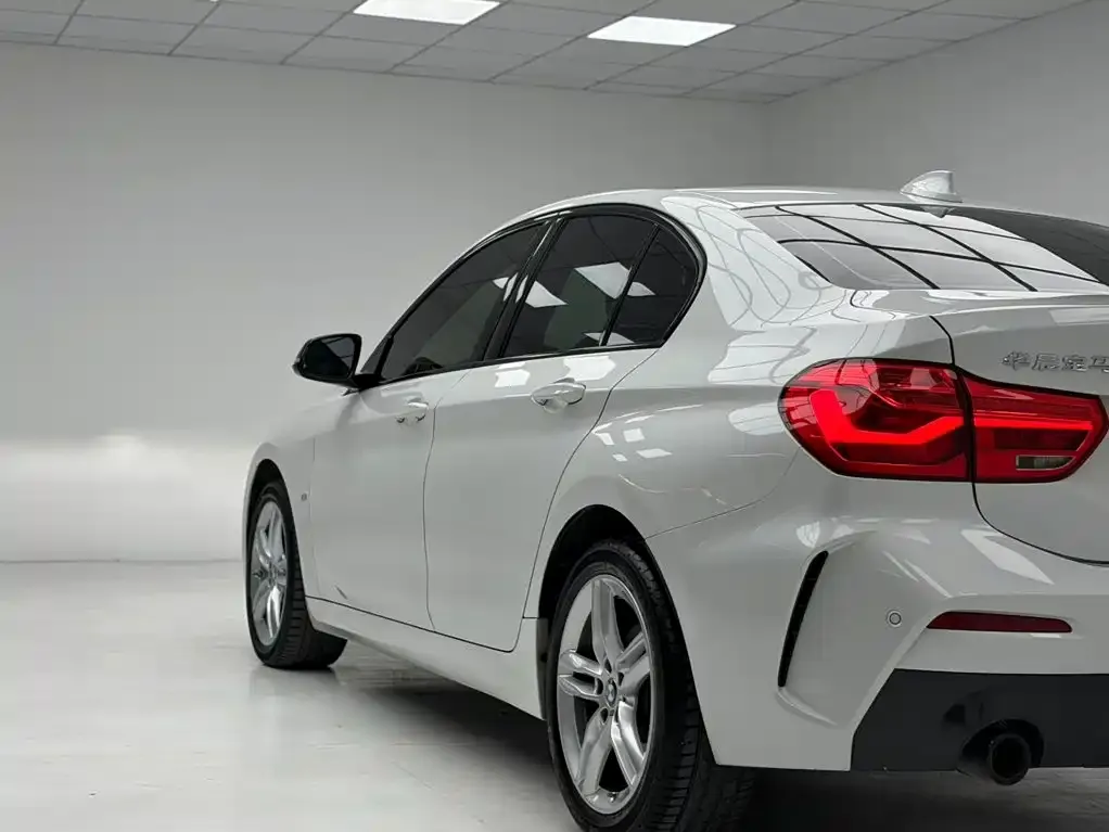 BMW 1 Series — фото 5