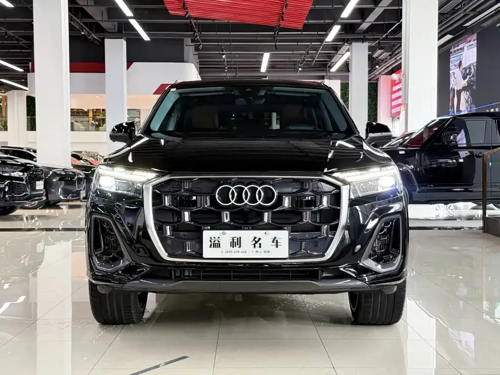 Audi Q7 — фото 7