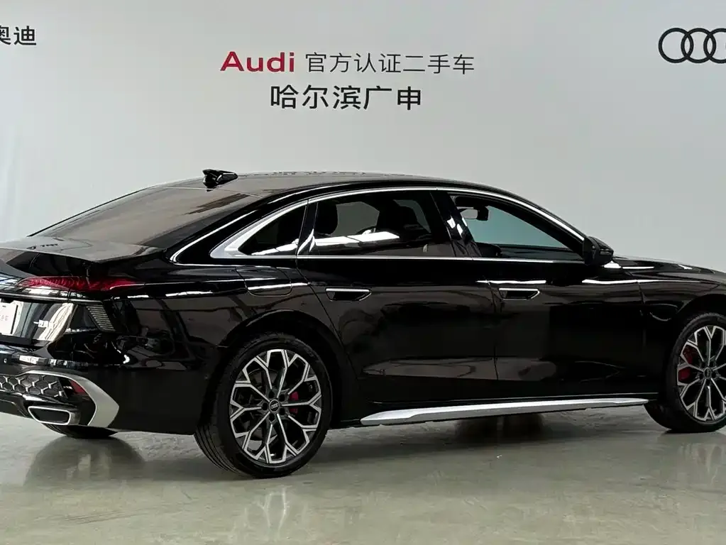 Audi A6L — фото 9