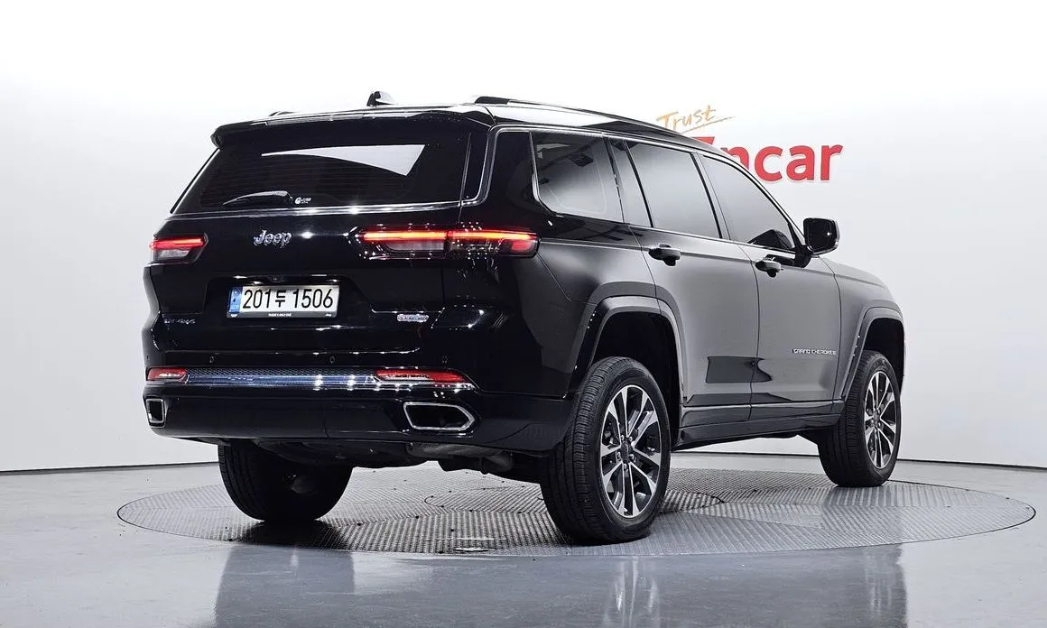 Jeep Cherokee — фото 2