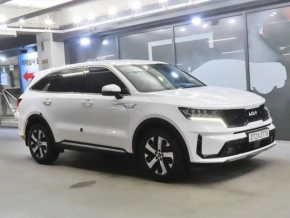 Kia Sorento — фото 1