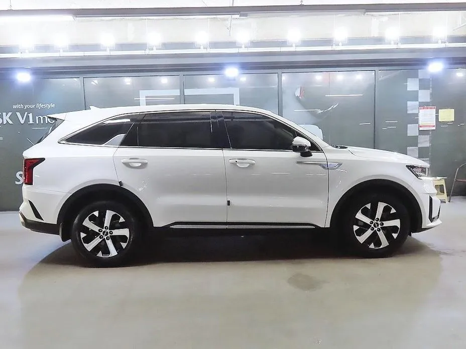 Kia Sorento — фото 4