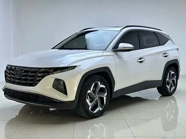 Hyundai Tucson — фото 1