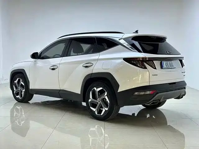 Hyundai Tucson — фото 6
